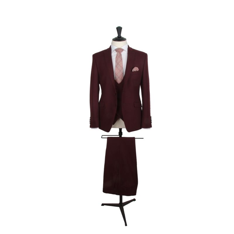 Online Tuxedo Rental for Men- maroon suit- classic black bowtie  #WeddingIdeasForMen | Wedding suits men, Wedding tux, Wedding suits men  black