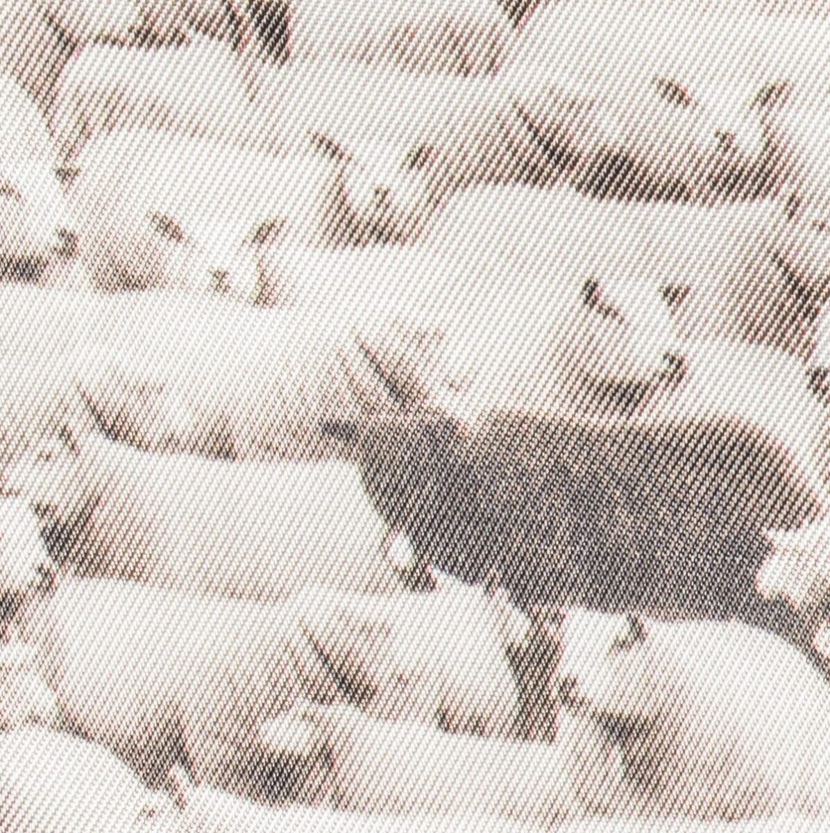 Black sheep in a herd MTM lining