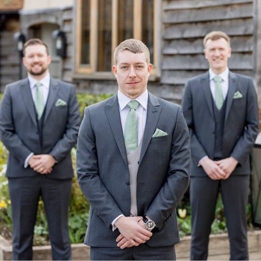 Charcoal grey Barberis hire suit were the choice for this Groom
