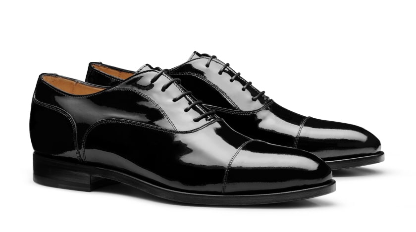 Patent Oxford with a toe cap made to measure